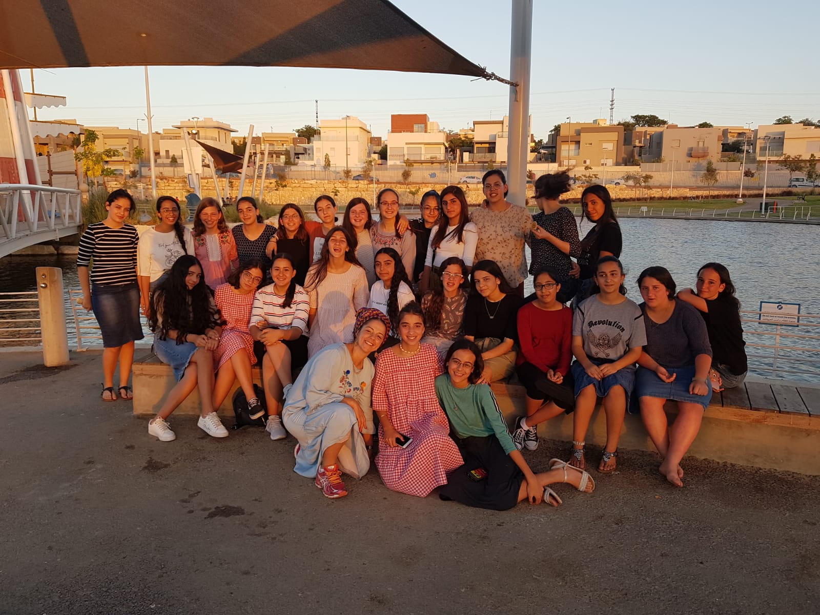 מפגש כיתה ח1 בפארק הילדים 